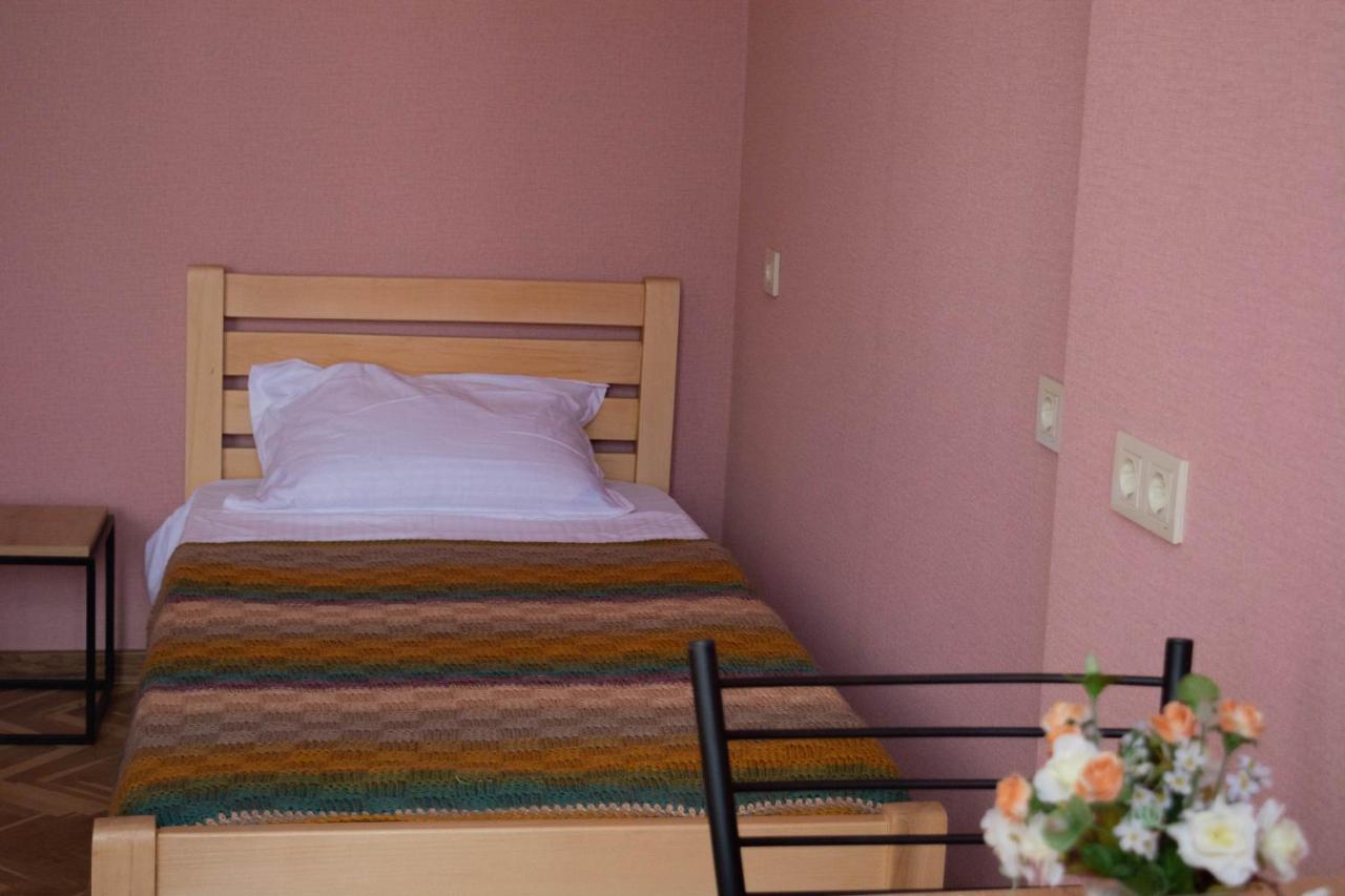 Sunflower Hotel Tbilisi Zewnętrze zdjęcie